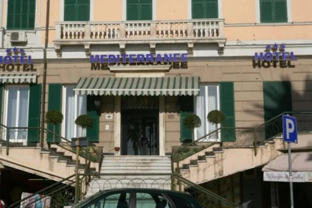 ג'נובה Hotel Mediterranee