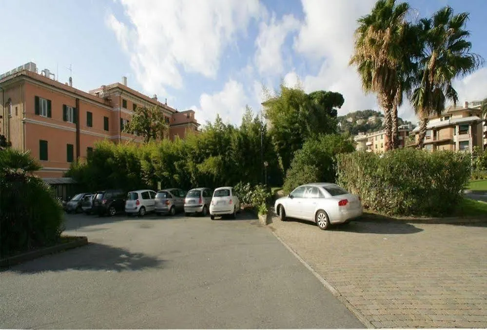 ג'נובה Hotel Mediterranee