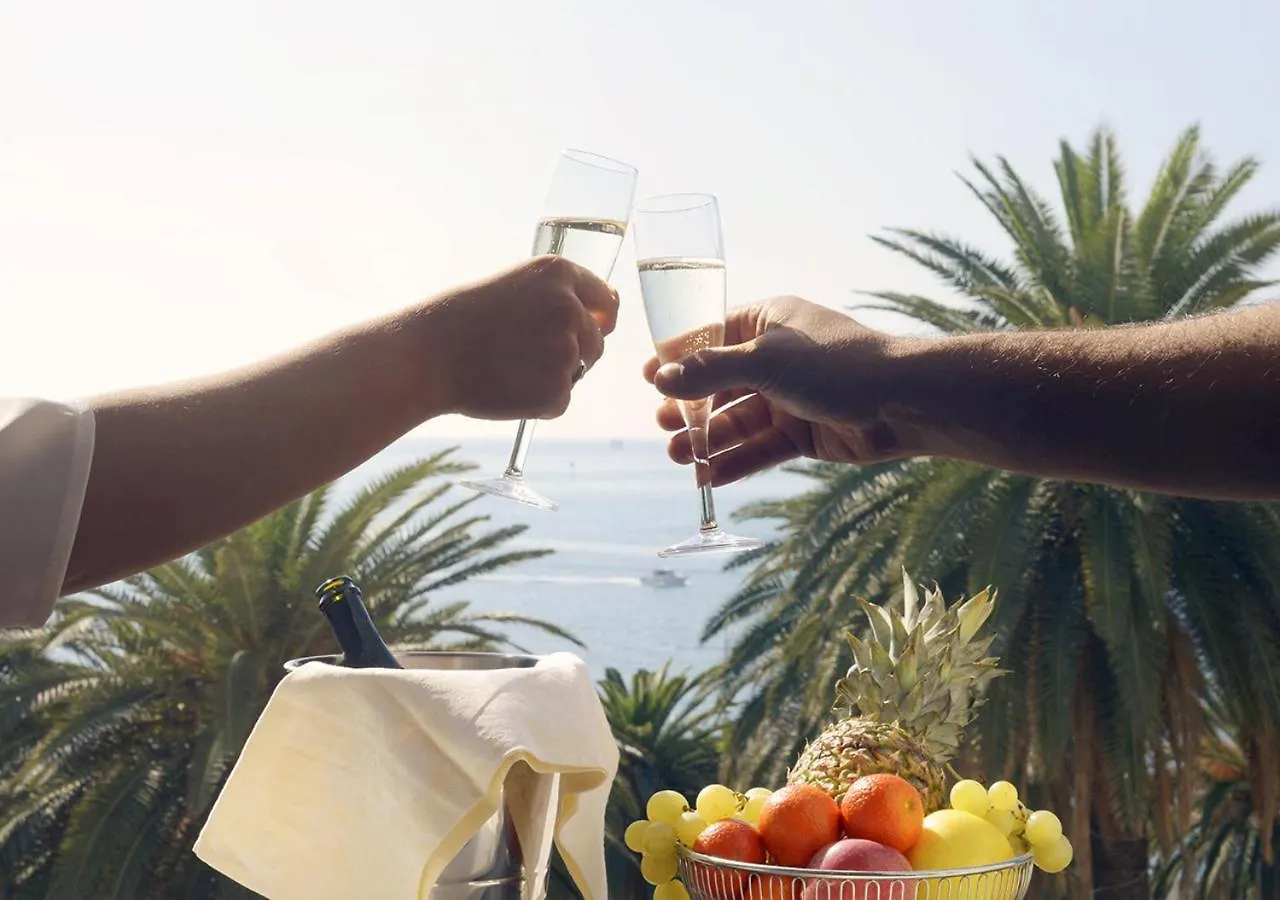 ג'נובה Hotel Mediterranee