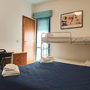 hotel-zenith-rimini.riccione-hotels.org/