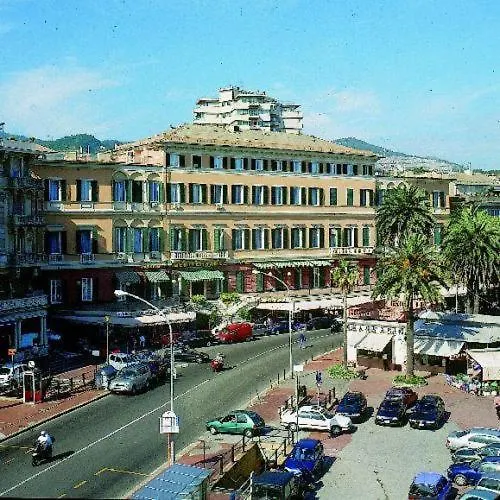 Hotel Mediterranee Genoa