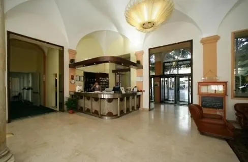 Hotel Mediterranee Genoa 3*,