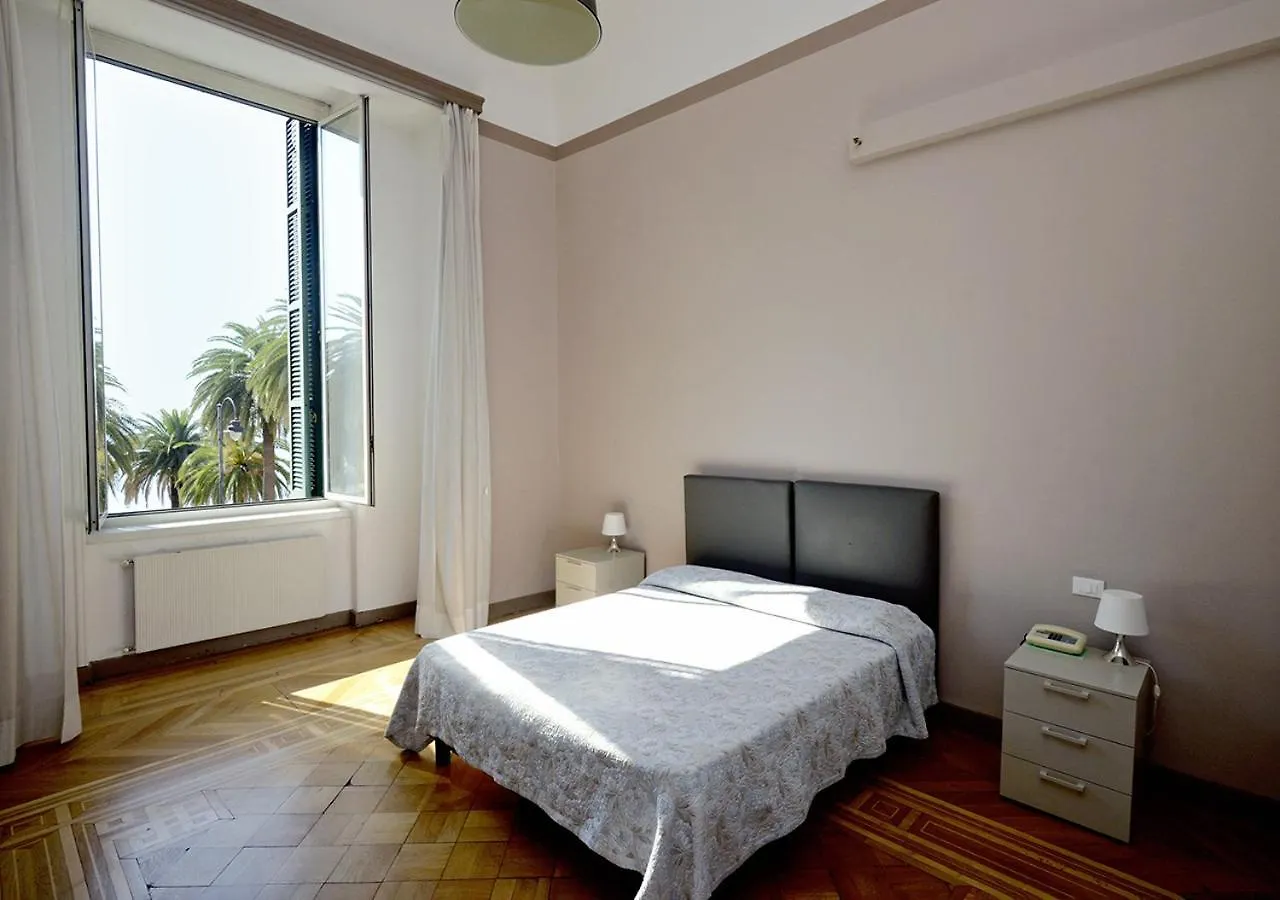 Hotel Mediterranee Генуя 3*,  Италия